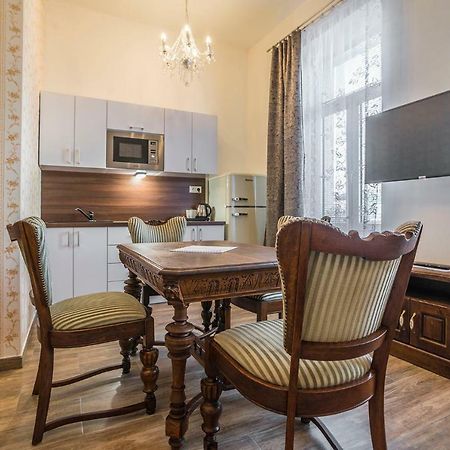 Retro Apartments Bosak Contactless Check-In Prešov Esterno foto