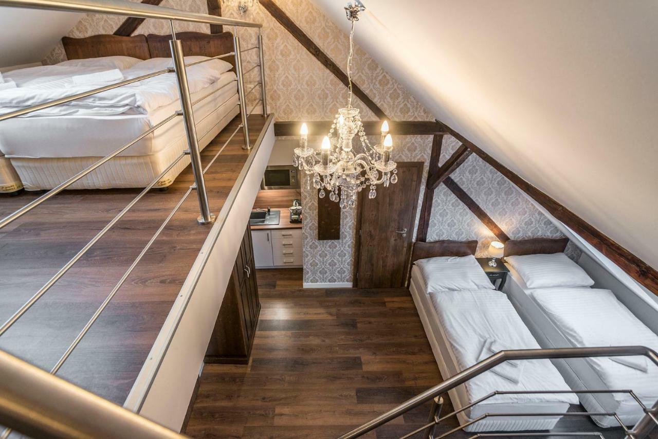 Retro Apartments Bosak Contactless Check-In Prešov Esterno foto