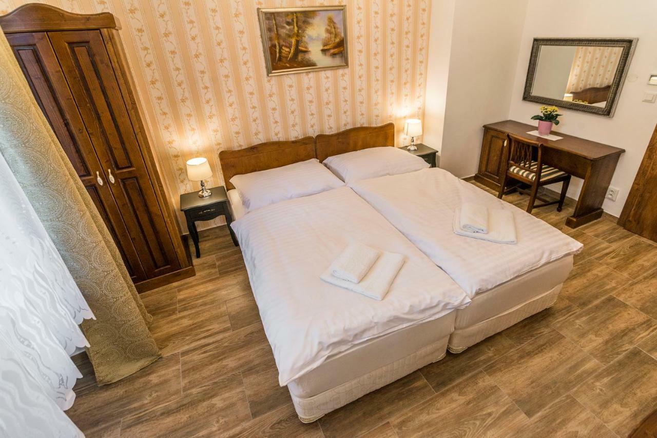 Retro Apartments Bosak Contactless Check-In Prešov Esterno foto